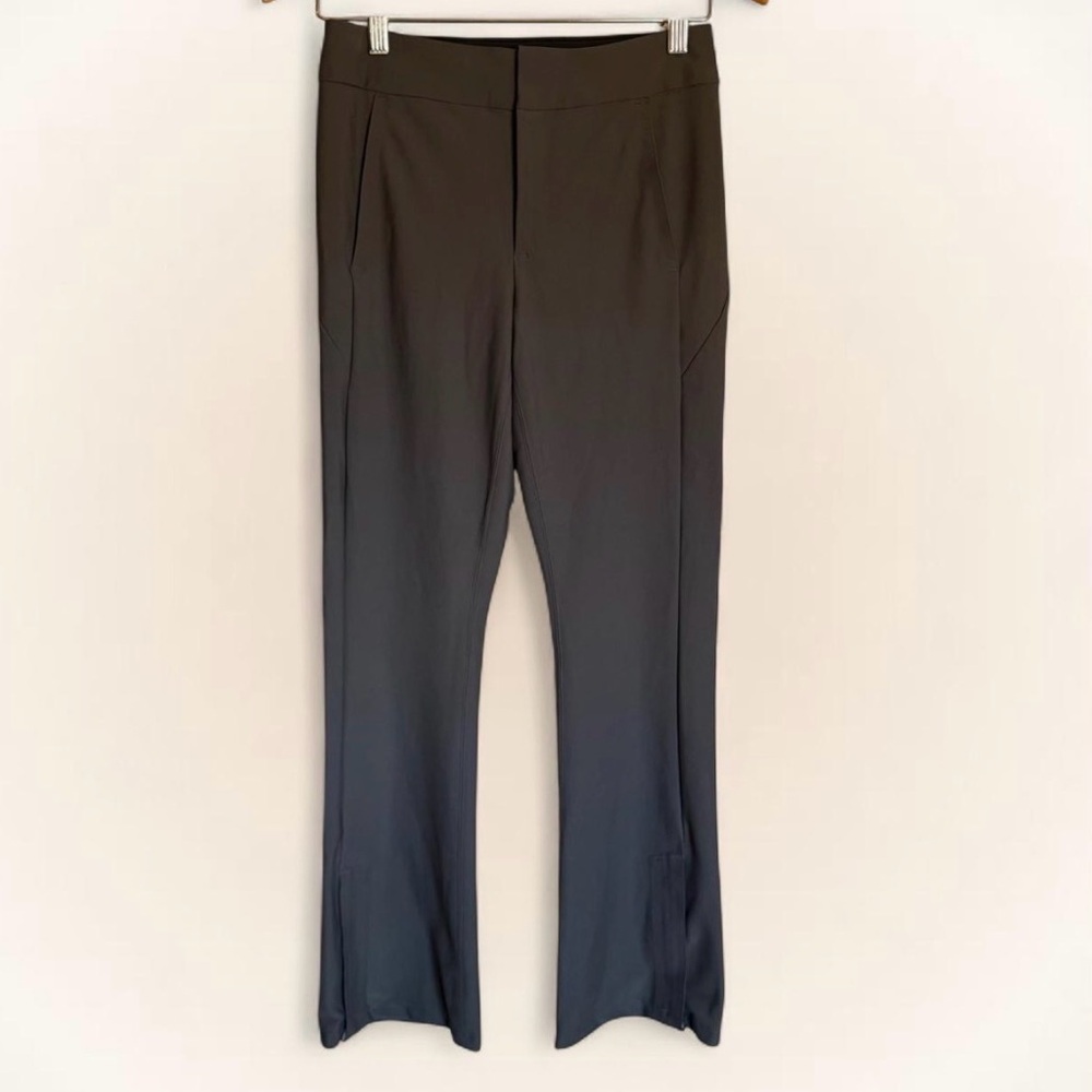 Athleta Stellar Flare Trouser Pants | Size 2 | Charcoal Gray